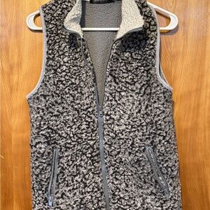 Cozy Black and Gray Sherpa Vest
